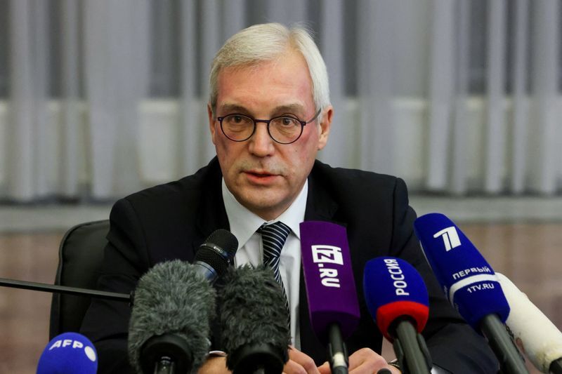 روسیې اروپايي هېوادونو ته د فرانسې د اتومي وسلو لېږدوونکو الوتکو په اړه خبرداری ورکړی 