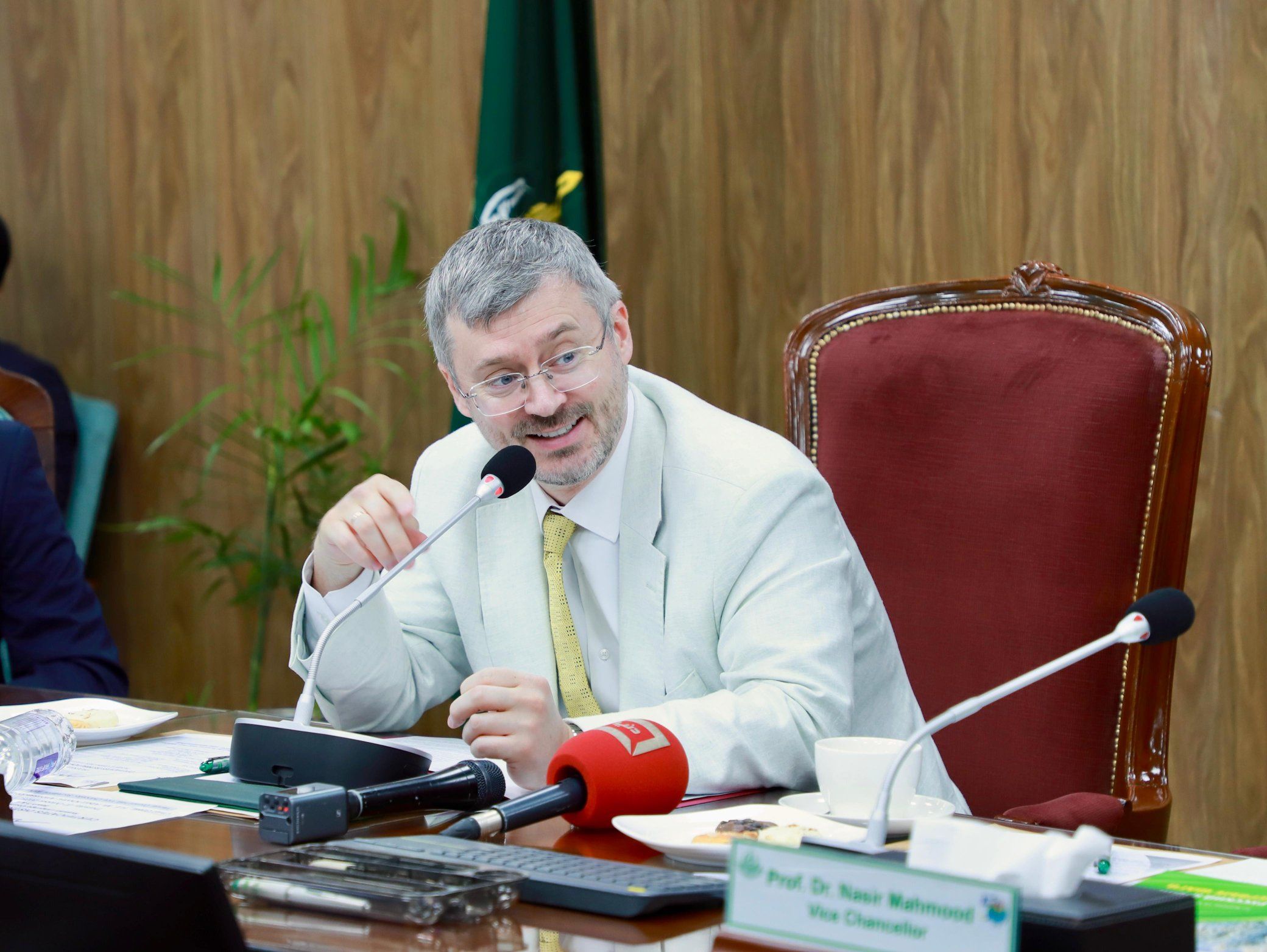 روسیې یوځل بیا د طالبانو او پاکستان ترمنځ منځګړتوب ته تیاری وښود