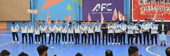 تیم فوتسال پس از قهرمانی بازیهای آسیایی جوانان به افغانستان بازگشت