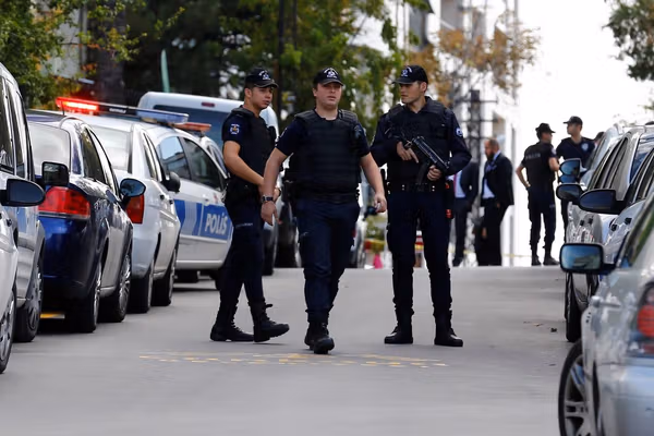 پولیس ترکیه بیش از ۳۰ پناهجوی افغان را در دو شهر بازداشت کرد