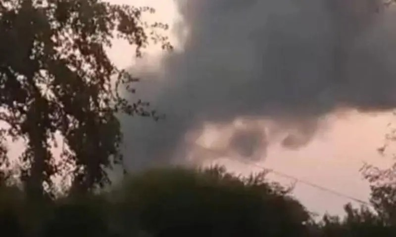 ناپېژاندو کسانو د خیبر پښتونخوا په بنو کې یو ښوونځی په بمونو الوځولی دی