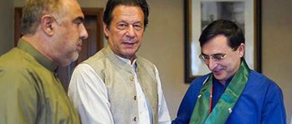 در آستانه انتخابات سراسری پاکستان، حزب عمرانخان رهبر جدید برگزید