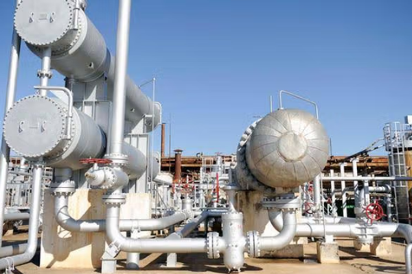 مصادر: طالبان تمنع ثلاثة موظفين في شركة صينية من مغادرة أفغانستان