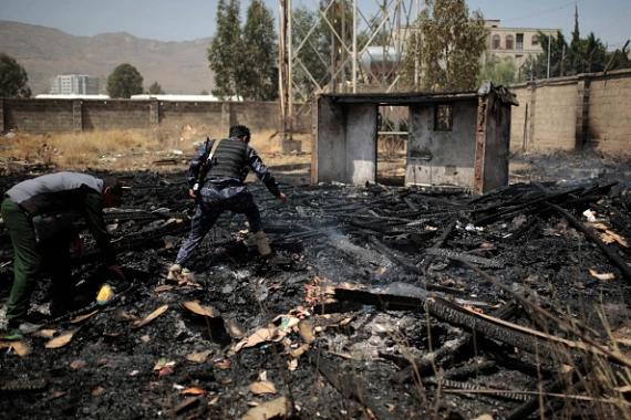 ائتلاف نظامی به رهبری عربستان سعودی بر مواضع حوثی‌ها در یمن حمله کرد