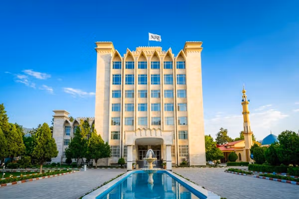 طالبان وایي په کابل کې یې د درېیو سوداګریزو مارکېټونو د جوړولو طرحې تایید کړې دي