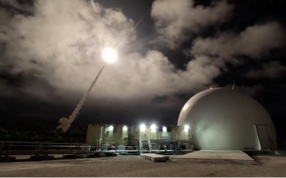 امریکا برای اولین بار رهگیری یک موشک بالستیک را در نزدیکی تایوان و چین آزمایش کرد