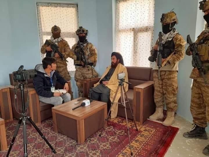 روز جهانی آزادی مطبوعات؛ سخنگوی طالبان می‌گوید هیچ خبرنگاری در زندان‌های این گروه نیست