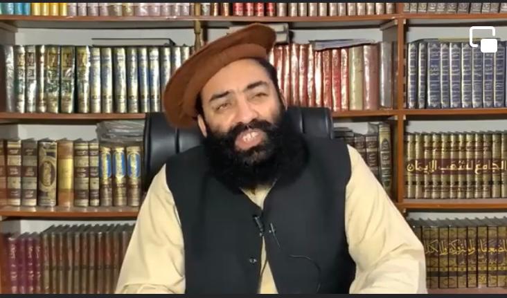مفتي منیر شاکر: انوارالحق کاکړ د افغان کډوالو د اېستلو لپاره «کرایه» شوی