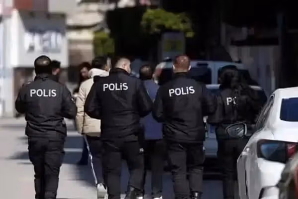 د ترکیې پولیسو په تېرو دریو میاشتو کې تر ۱۱ زرو زیات افغان کډوال نیولي دي