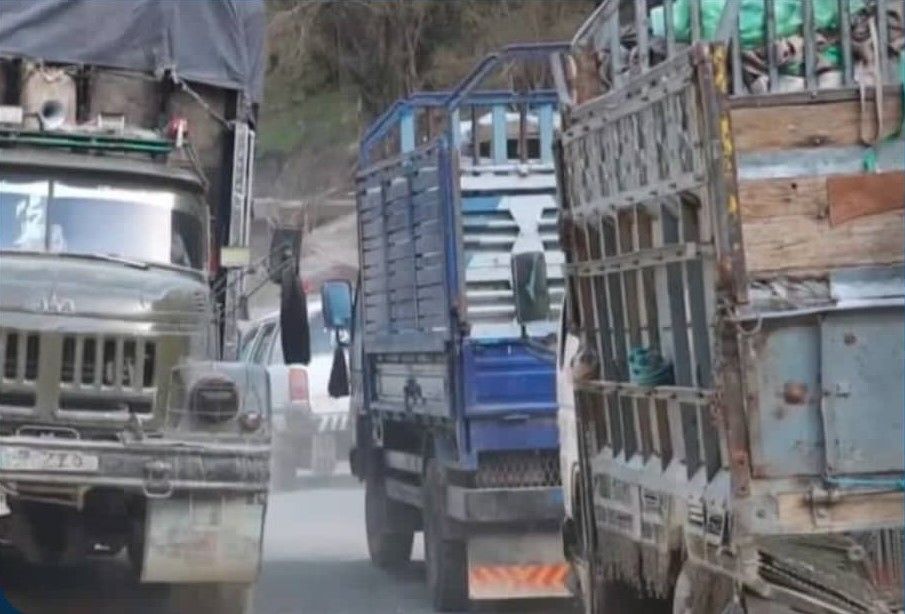 د قحطۍ په اړه د افغانستان انټرنشنل له راپور وروسته؛برګمټال او کامدېش ته خوراکي توکي ورسېدل