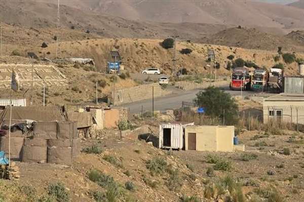 پاکستان گذرگاه غلامخان را به روی رفتوآمد بست