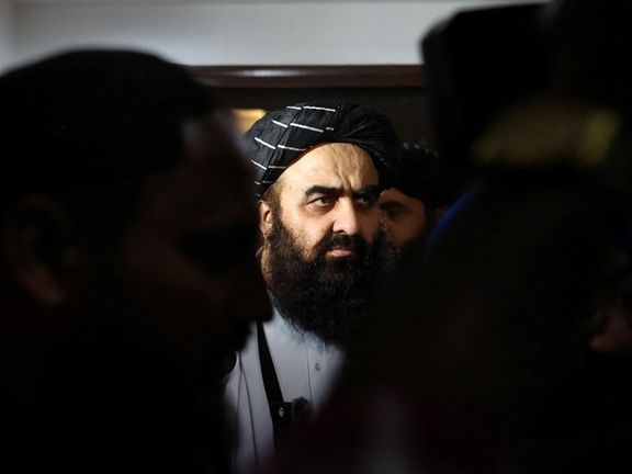 الصحفي الهندي: أمير خان متقي كذب علينا