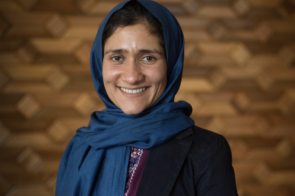 یوه افغانه مېرمن د ټایم مجلې د ۱۰۰ اغېزناکو ځوانو څېرو په نوملړ کې راغله