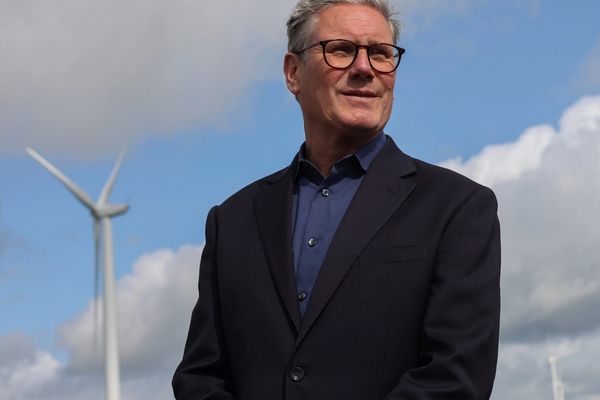 د برېتانیا لومړی وزیر وايي د سولې پلاوي کې د پوتین د غړیتوب په اړه اندېښمن دی