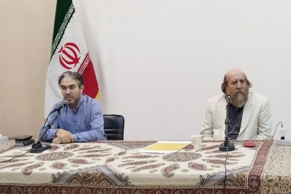 پخوانی ایراني چارواکی: د کډوالو ضد چلندونه د ایران ستر تمدن کمزوری کوي