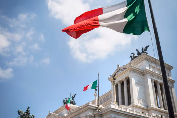 اېټالیا وایي، په نړۍواله ټولنه کې د افغانستان د بیا ادغام لپاره هڅه کوي