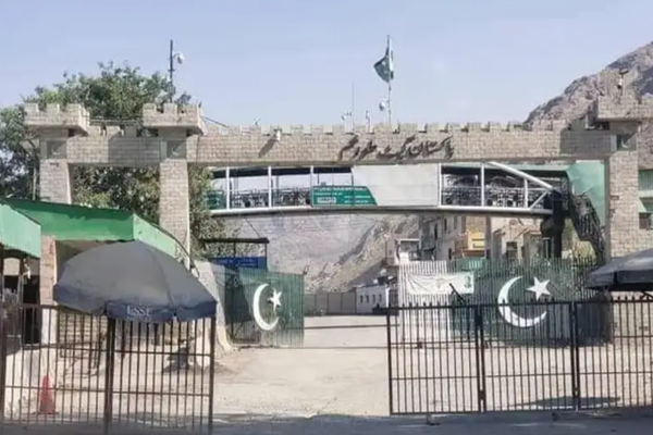 Torkham Border Crossing Closed For Visa-Free Patients
