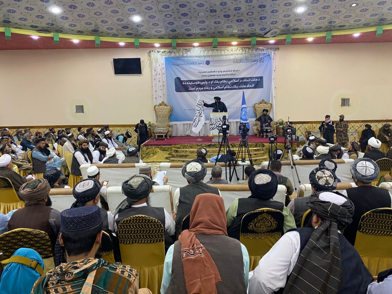 د بدخشان قومي مشرانو له طالبانو غوښتي چې د پامیر د خلکو ستونزو ته پاملرنه وکړي