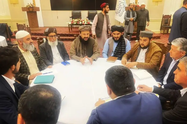 Taliban And Uzbekistan Officials Discuss Water Management Issues in Kabul