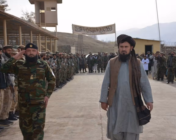 وزارت دفاع طالبان هزار طالب بدخشانی را اخراج کرد