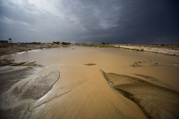 ایران وايي کابل ته د عراقچي د سفر له امله اوبه ور خلاصې شوې