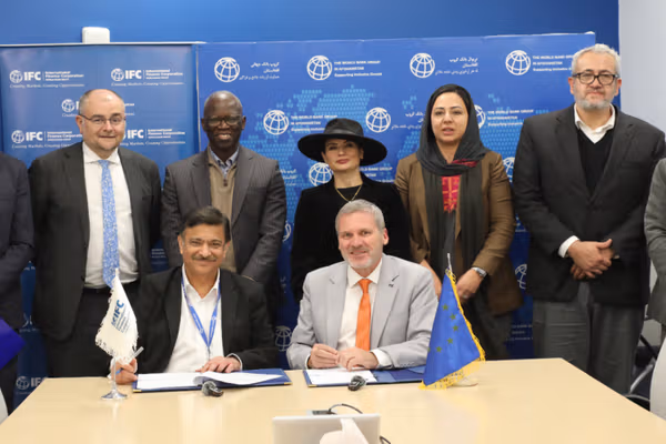 اروپايي اتحادیه د افغانستان د خصوصي سکتور د ملاتړ لپاره د ۵ میلیونه یورو پروګرام پیلوي