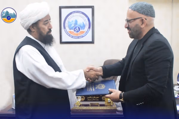 طالبانو د کندهار د نېش ولسوالۍ د فلورایټ کان هم په قرارداد ورکړ