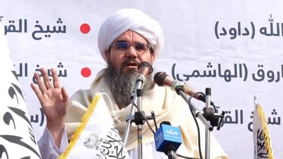 منابع:‌ شهاب‌الدین دلاور داماد خود را در هلال‌احمر گماشته است