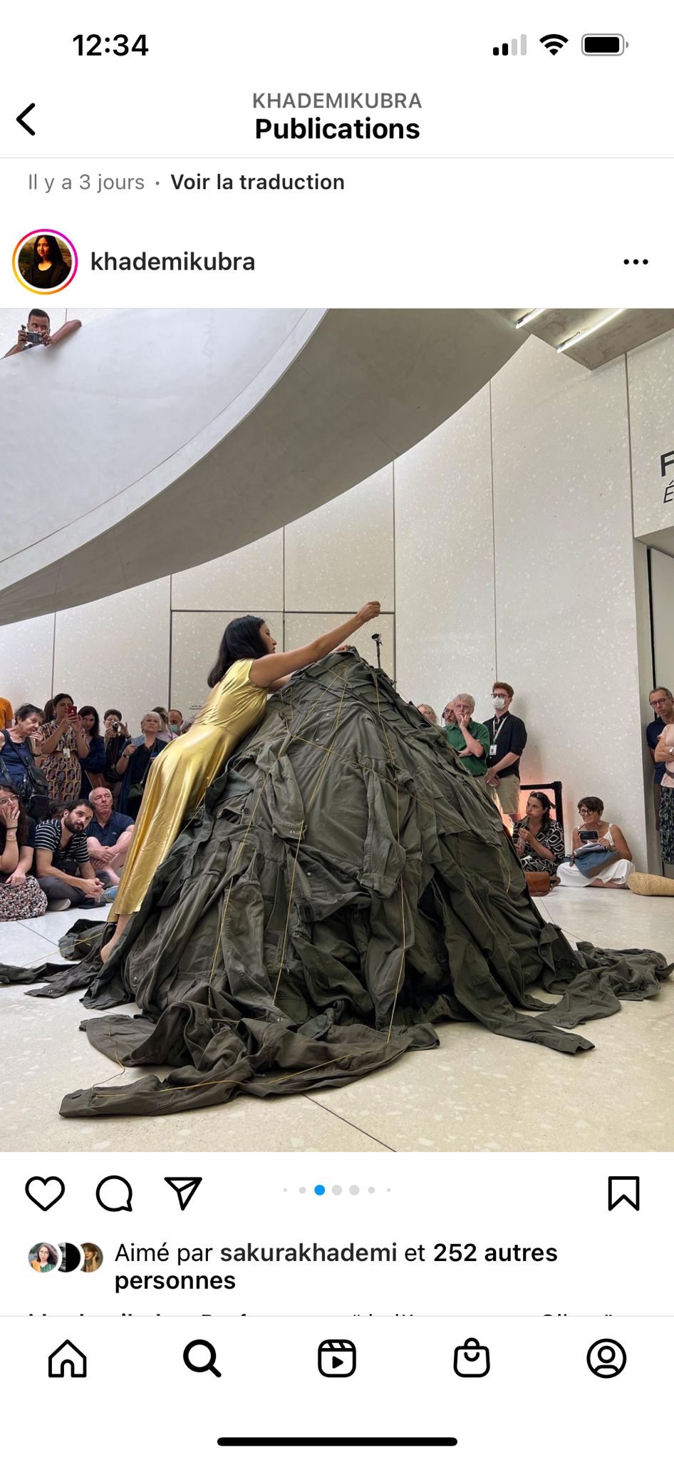 "از زره تا جلیقه"؛ کبرا خادمی در جشنواره اَوینیون فرانسه خشونت جنگ را زیر سوال برد