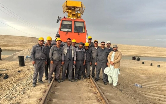 ازبکستان د افغانستان د ریل پټلۍ په ۵۰ سلنه تخفیف جوړوي