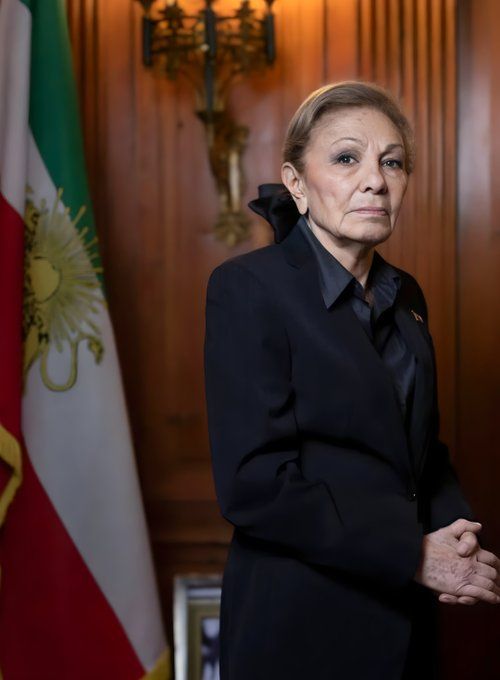 فرح پهلوي: د ایرانیانو یووالی، زړورتیا او وطن دوستي هېڅ ځواک نه‌شي ماتولی