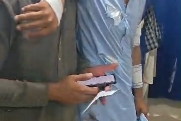 ننګرهار کې یو ځوان د طالب چارواکي له لوري په چړو وهل شوی