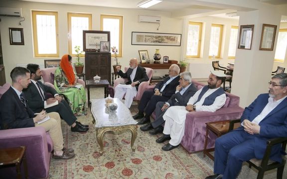 حامد کرزی: اروپایي ټولنه دې د ماشومانو تعلیم او روغتیا ته ډېره پاملرنه وکړي