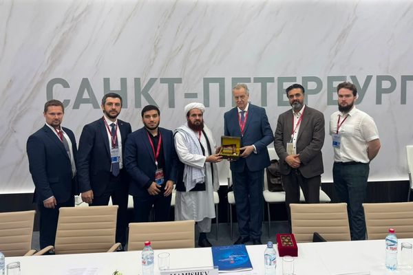 Taliban Envoy, Russian Deputy PM Discuss Expanding Economic Cooperation