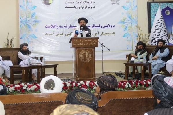 د طالبانو نوې سپارښتنه: شاعران دې خپل شعرونه د هبت الله له نوي قانون سره سم ولیکي