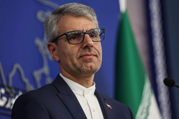 ایران بار دیگر با بازگشت احتمالی امریکا به پایگاه هوایی بگرام مخالفت کرد