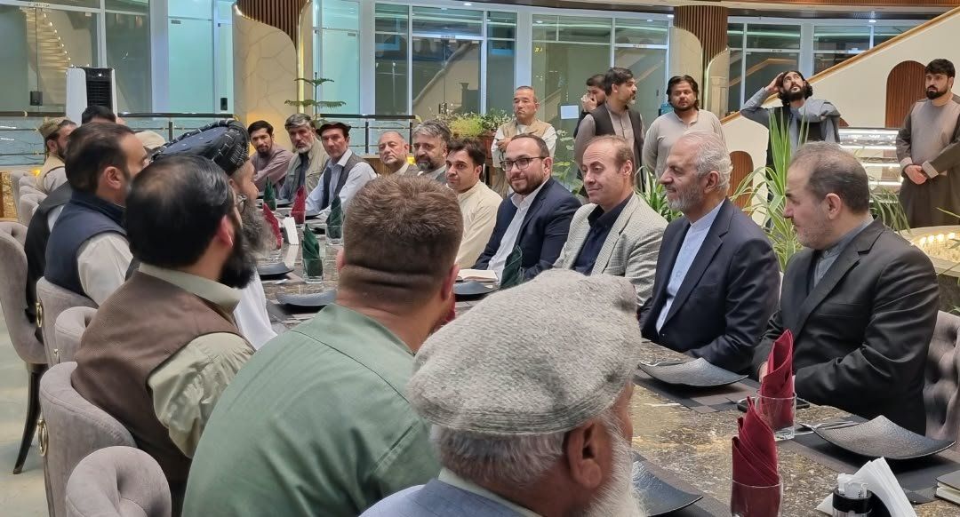 ایران: له افغانستان سره د اقتصادي همکاریو برخې مخ پر پراخېدو دي