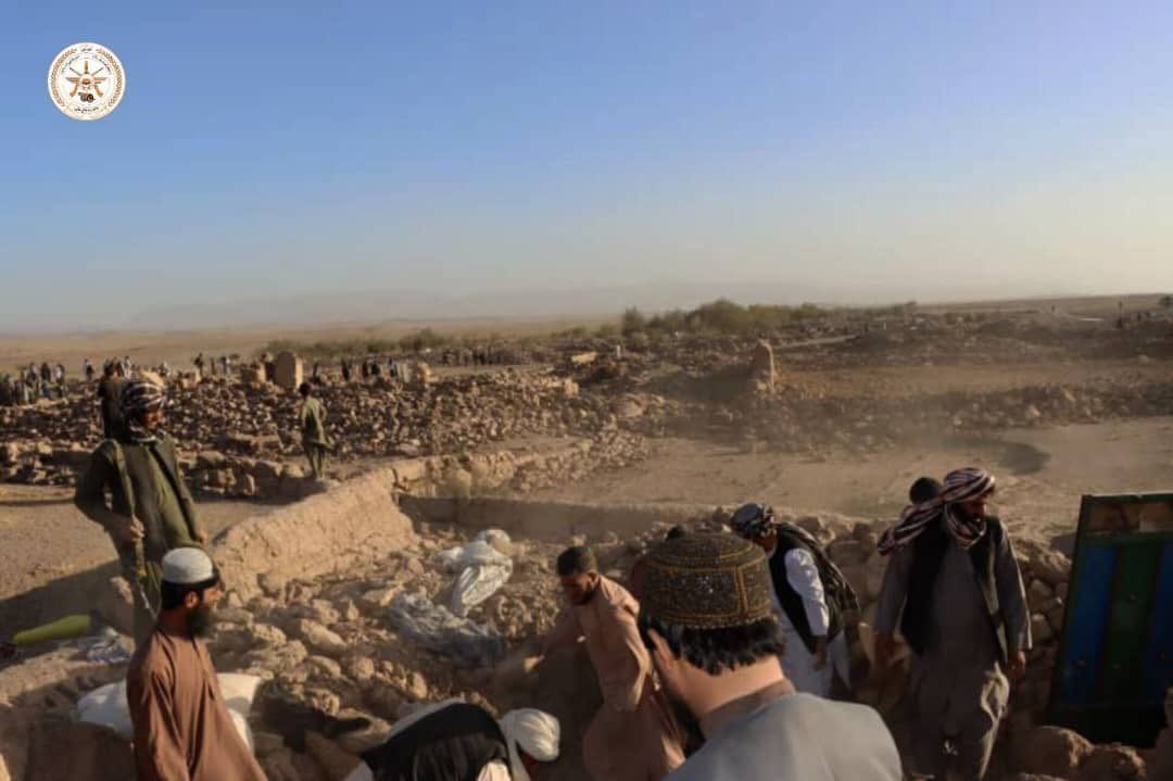  د مرستو لړۍ؛ د هرات له زلزله ځپلو سره د مرستو په اړه عبداللهیان او متقي خبرې وکړې