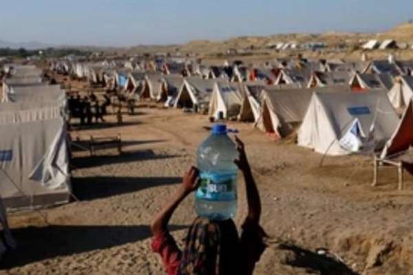 پاکستان په خېبرپښتونخوا کې د افغان کډوالو د کمپونو د تړلو امر کړی