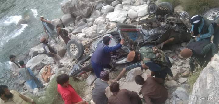 د نورستان په کامدېش ولسوالۍ کې د یوې ترافیکي پېښې له امله دوه ښځې مړې شوې دي