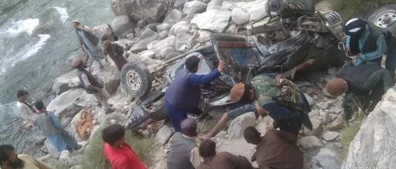 د نورستان په کامدېش ولسوالۍ کې د یوې ترافیکي پېښې له امله دوه ښځې مړې شوې دي