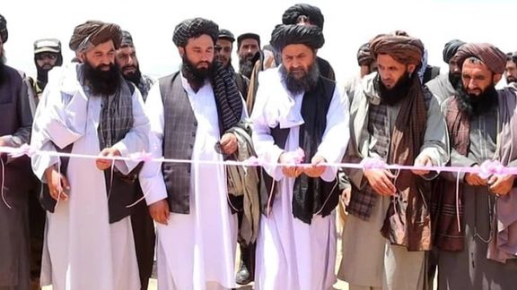 عبدالغنی برادر کار ساخت شهرکی برای سیلزدگان غور را افتتاح کرد