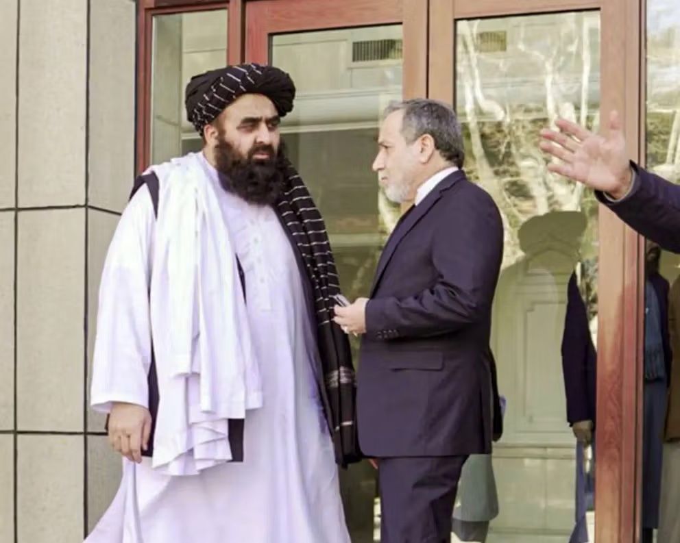 طالبان در زمان جنگ چگونه در کنار جمهوری اسلامی ایران قرار گرفت