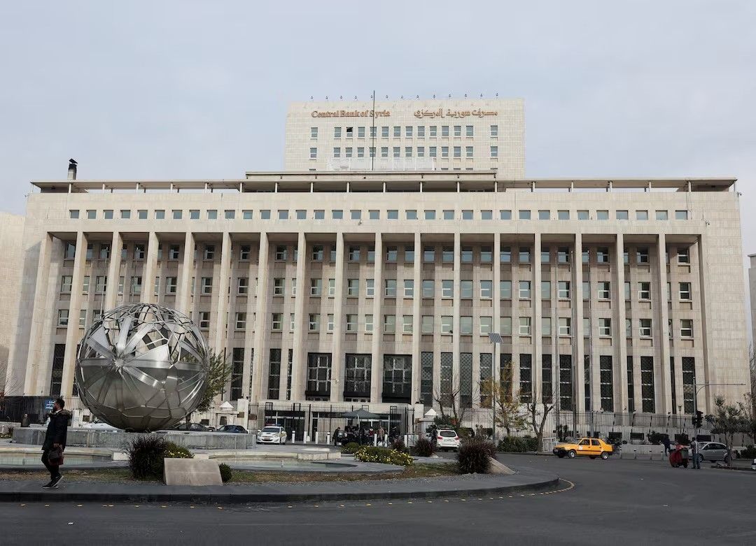 رویترز: قطر قصد دارد با حکومت جدید سوریه در افزایش معاشات همکاری کند