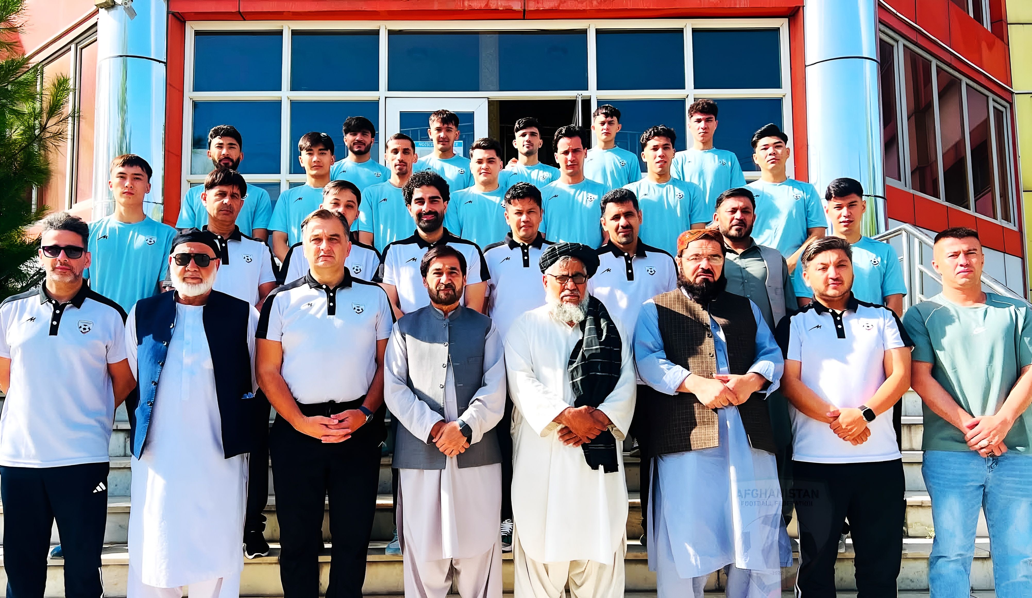 تیم ملی فوتسال افغانستان با ۱۴ بازیکن راهی رقابت‌های کانتننتال تایلند شد