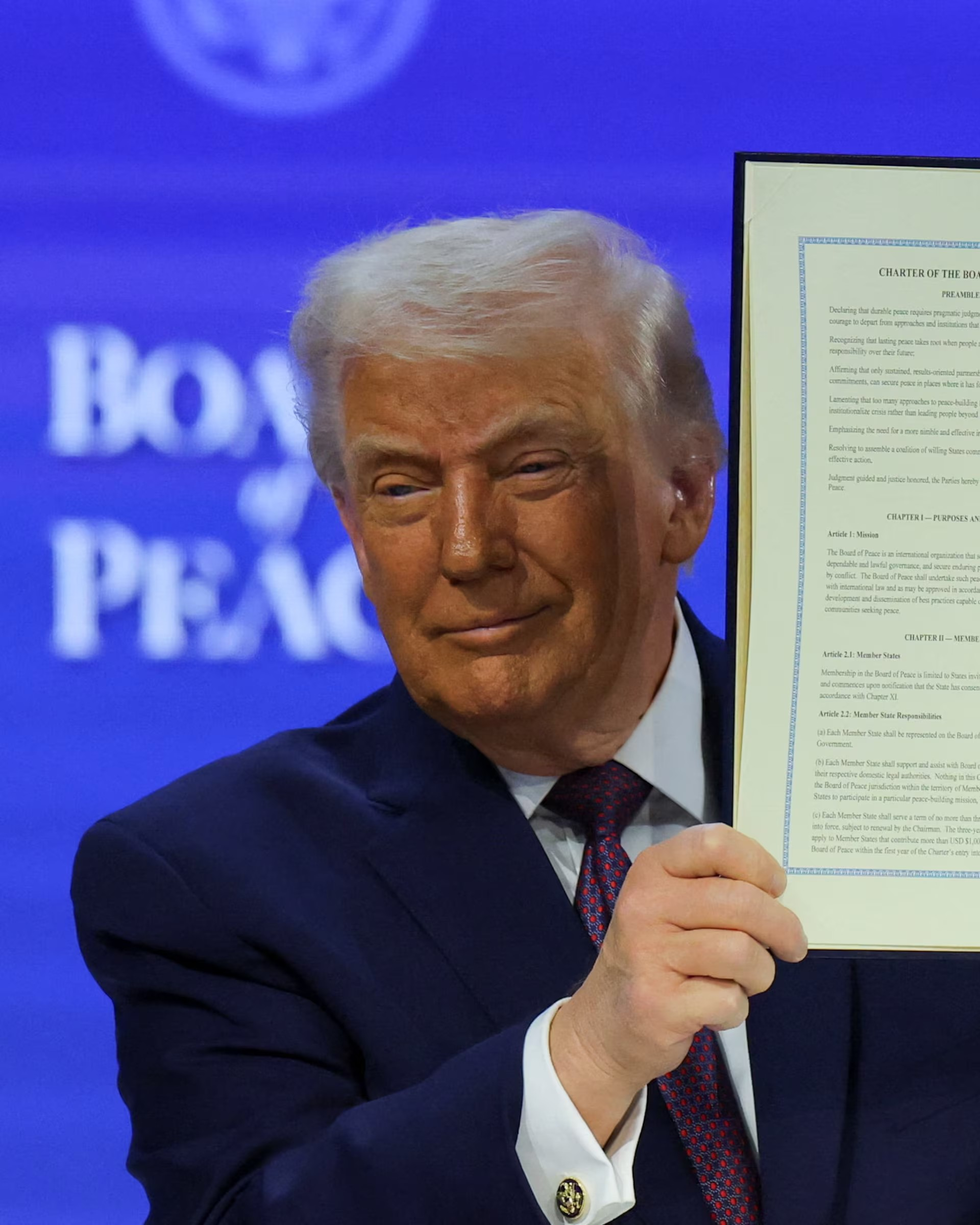 ټرمپ: د سولې بورډ غړو د غزې لپاره له ۵ میلیاردو ډالرو زیاتې ژمنې کړې