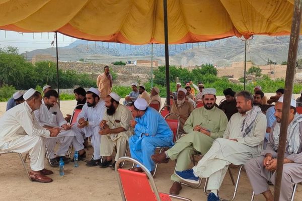 افغانستان کې د بندپاتې پاکستاني وګړو د ستنېدو لپاره په لنډي کوتل کې پرلت لاهم دوام لري