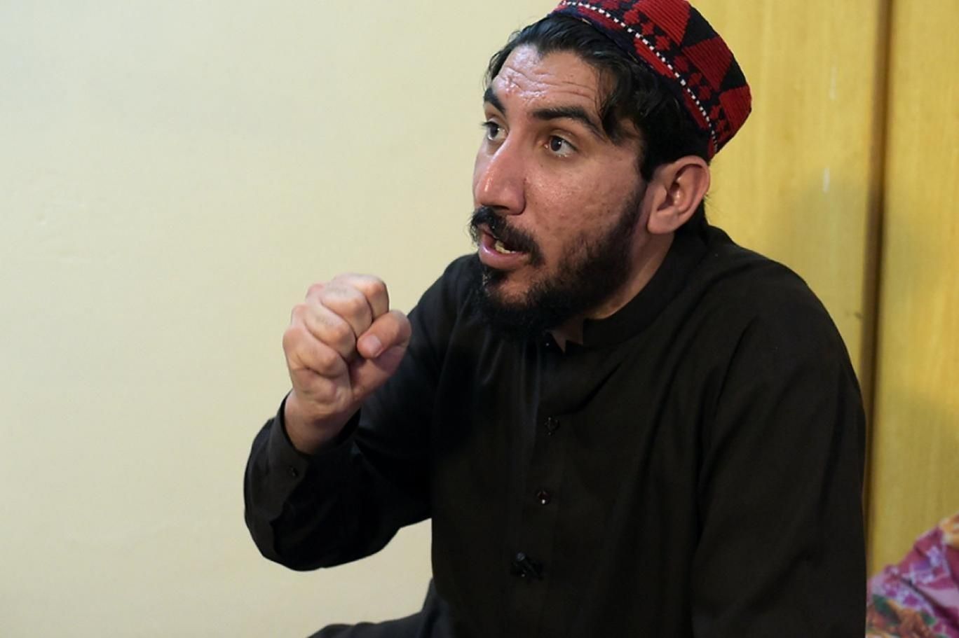 منظور پښتین: د پاکستان حکومت د طالبانو د کړکېچن حالت غچ له عامو افغانانو اخلي