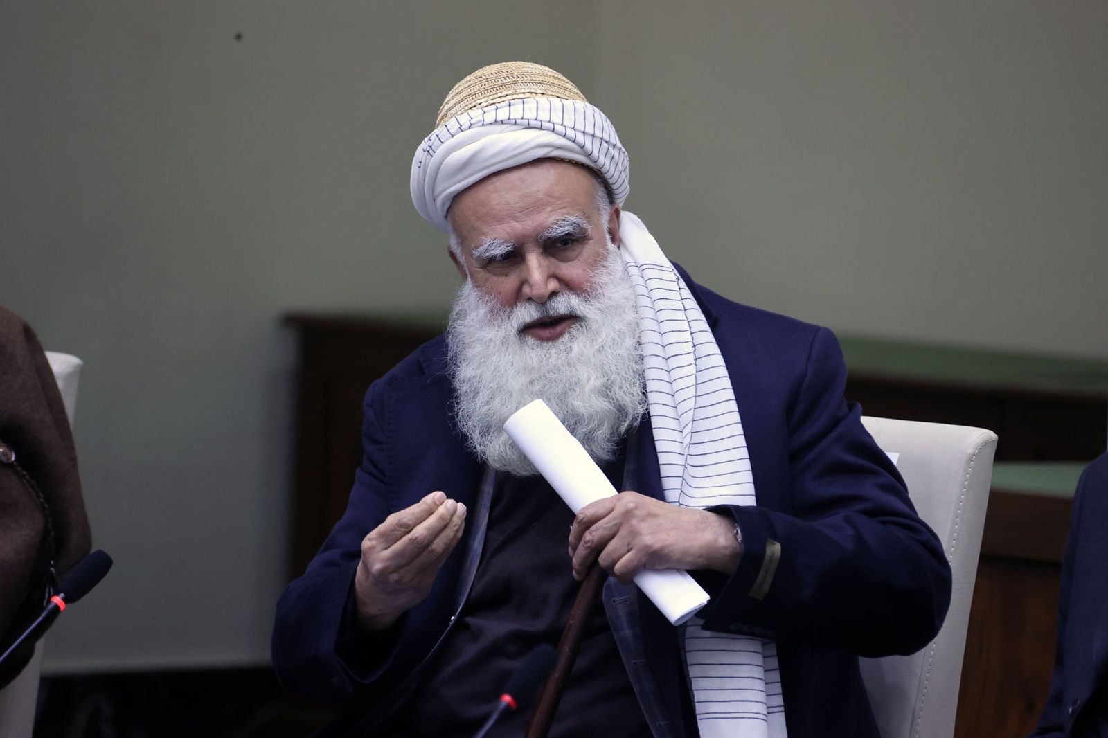 سیاف در ایران از طالبان خواست 'شورای حل و عقد' تشکیل دهد