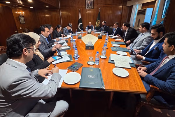 پاکستان میخواهد از راه چین به آسیای میانه وصل شود